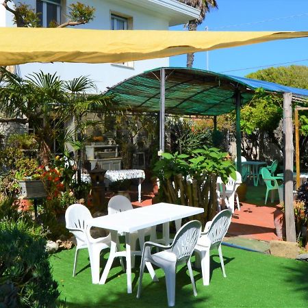 Agriturismo Terre Di Mare Bordighera ヴァッレクロージア エクステリア 写真
