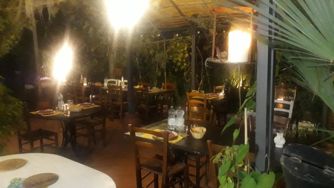 Agriturismo Terre Di Mare Bordighera ヴァッレクロージア エクステリア 写真
