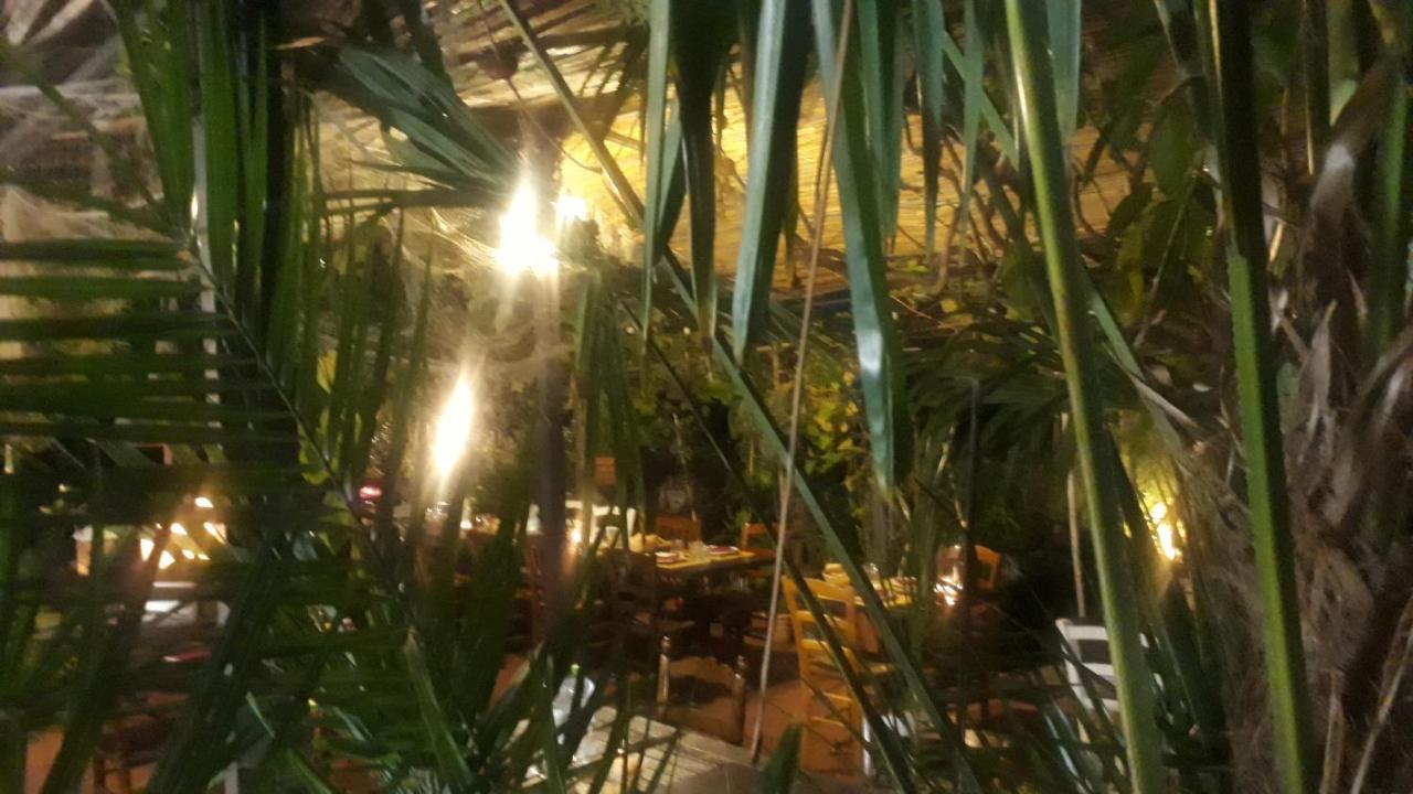 Agriturismo Terre Di Mare Bordighera ヴァッレクロージア エクステリア 写真