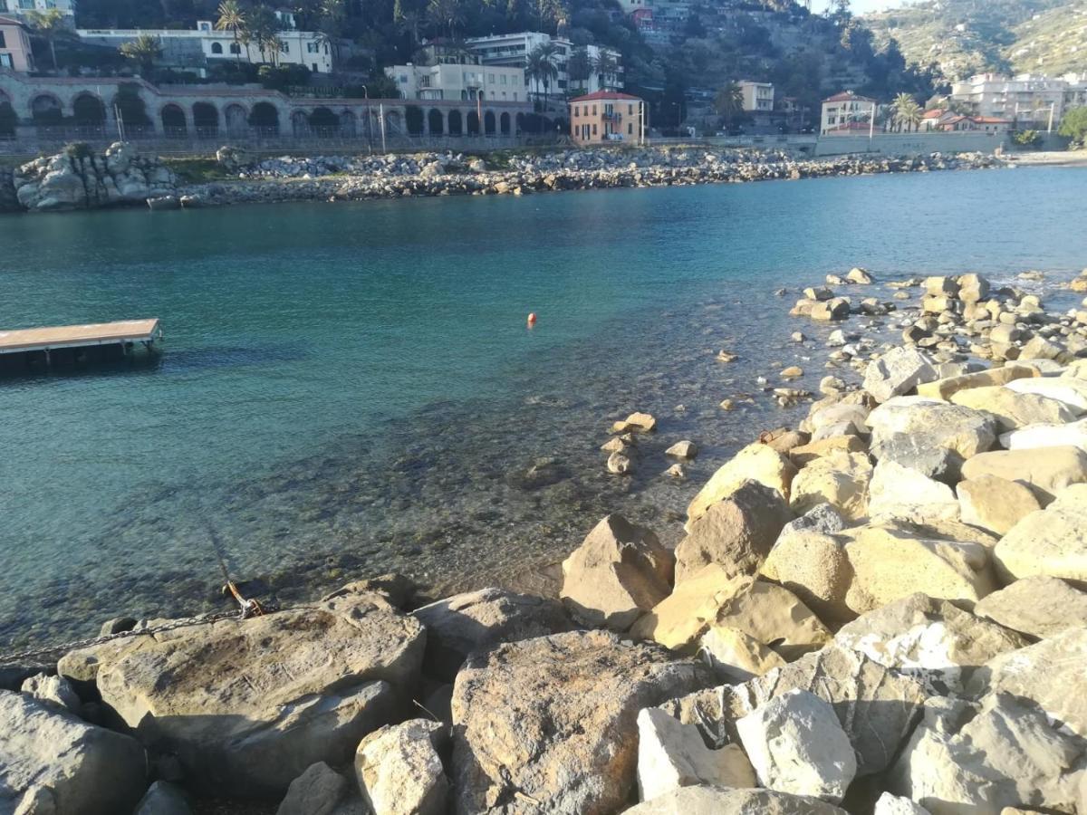 Agriturismo Terre Di Mare Bordighera ヴァッレクロージア エクステリア 写真